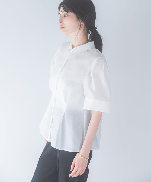 URBAN RESEARCH ROSSO（アーバンリサーチロッソ）の「シアーオーガンジーフォルムシャツ（シャツ/ブラウス・レディース・BLACK/OFF WHITE・Free）」の5枚目の写真