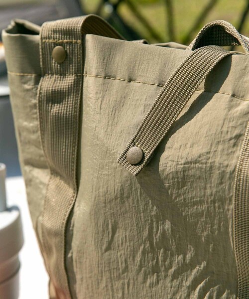 EKAL（エカル）の「TINY GARDEN PRODUCTS　パッカブルクールバッグ（トートバッグ・レディース・KHAKI/GRAY/ORANGE/BLACK・one）」の16枚目の写真