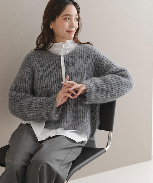 URBAN RESEARCH ROSSO（アーバンリサーチロッソ）の「シャギーVネックニット（ニット/セーター・レディース・WHITE/SAX/GRAY・Free）」の2枚目の写真