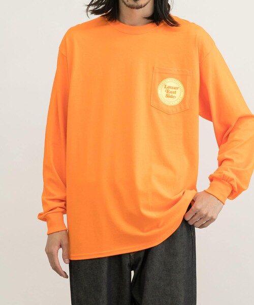 URBAN RESEARCH(アーバンリサーチ)の「FSC LOWER EAST SIDE LONG-SLEEVE T-SHIRTS(Tシャツ/カットソー・メンズ・ORG・M/L/XL)」の3枚目の写真