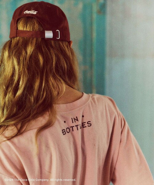 VIS(ビス)の「【Coca-Cola】VIS別注エンブロイダリーキャップ(キャップ・レディース・ブラック/ワイン・F)」の14枚目の写真