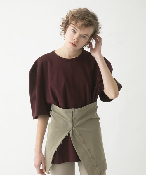 LAATO（ラート）の「puff shoulder big tee（Tシャツ/カットソー・レディース・インク/マロン/スカイ・Free）」の14枚目の写真