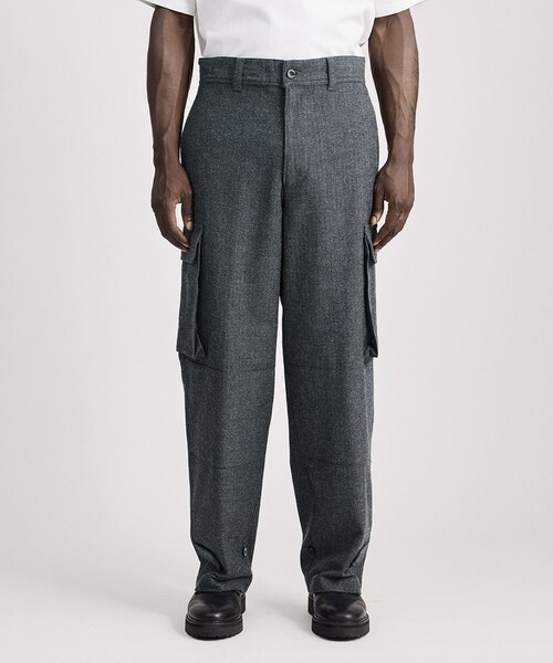 Saturdays NYC(サタデーズ ニューヨークシティ )の「Balugo Herringbone Pants(その他パンツ・レディース・グレー/ダークグリーン・L/M/S/XL/XS)」の19枚目の写真