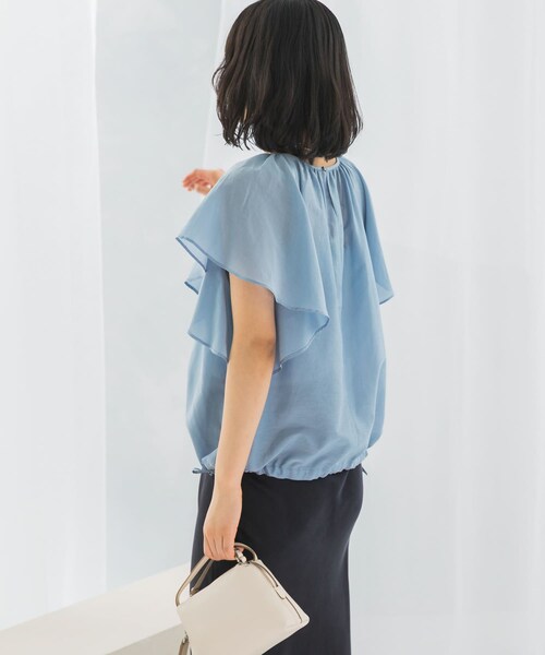 URBAN RESEARCH ROSSO（アーバンリサーチロッソ）の「コットンシルクフレアスリーブブラウス（シャツ/ブラウス・レディース・sax/off/red・FREE）」の18枚目の写真