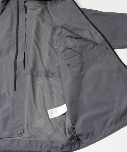 URBAN RESEARCH(アーバンリサーチ)の「DAIWA PIER39 GORE-TEX TECH 2WAY CADET PARKA(テーラードジャケット・メンズ・BLACK/CHARCOAL・M/L/XL)」の11枚目の写真