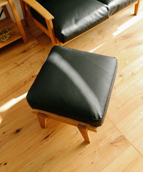 URBAN RESEARCH DOORS（アーバンリサーチドアーズ）の「BOTHY Frame Sofa Ottoman Cushion(PVC)（家具・メンズ・ブラック/ブラウン・one）」の5枚目の写真