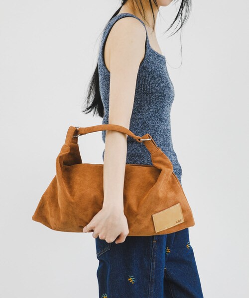 KBF（ケイビーエフ）の「2WAYハンドルデザインBAG（ハンドバッグ・レディース・BROWN/BLUE・one）」の4枚目の写真