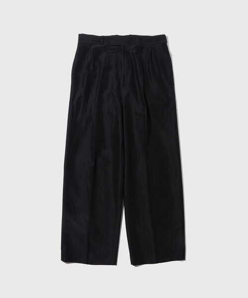 ADAM ET ROPE'（アダムエロペ）の「【blurhms/ブラームス】Si/W/C Two-tuck Slacks（スラックス・メンズ・ブラック・2/3）」の2枚目の写真
