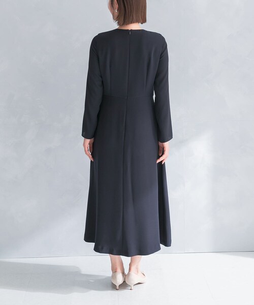 URBAN RESEARCH ROSSO（アーバンリサーチロッソ）の「kaene　シフォン合わせロングワンピース（ワンピース・レディース・beige/navy・M）」の12枚目の写真