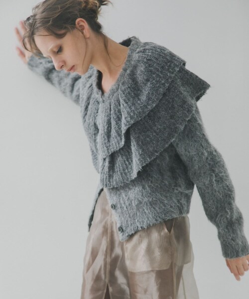LAATO（ラート）の「frill frill knit cardigan（ニット/セーター・レディース・ラテ/シャドウ/モス/ハニー・FREE/Free）」の16枚目の写真