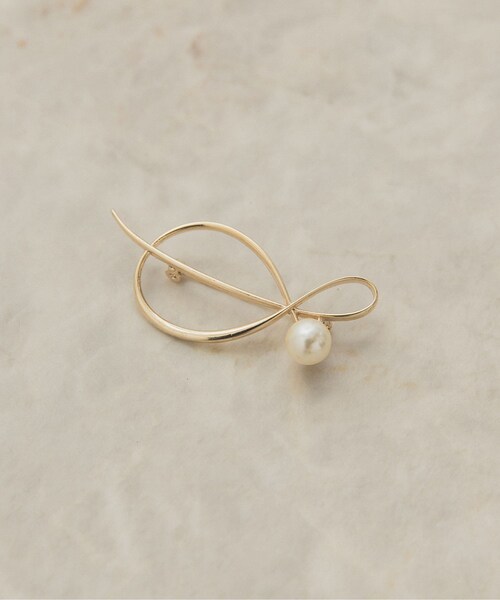 URBAN RESEARCH DOORS（アーバンリサーチドアーズ）の「パールブローチ（ブローチ/コサージュ・レディース・GOLD/SILVER・One）」の2枚目の写真