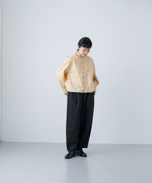 かぐれ(カグレ)の「Vlas Blomme ステッチヨークブラウス(シャツ/ブラウス・レディース・Beige/Black・FREE)」の14枚目の写真