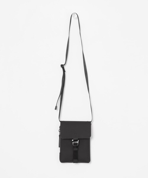 SENSE OF PLACE by URBAN RESEARCH（センスオブプレイスバイアーバンリサーチ）の「GASTON LUGA　SPLASH MINI CROSSBODY（ショルダーバッグ・メンズ・BLACK/TAUPE/Lemonade・One）」の2枚目の写真