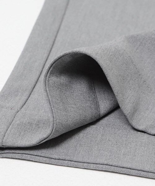 URBAN RESEARCH（アーバンリサーチ）の「Studio Doe　Cocoon Wide Trousers（その他パンツ・レディース・GREY・S/S+/M/M+）」の9枚目の写真