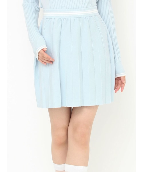 CALNAMUR（カルナムール）の「ニットプリーツミニスカート（スカート・レディース・グレー/イエロー/ブルー/ネイビー・F）」の5枚目の写真
