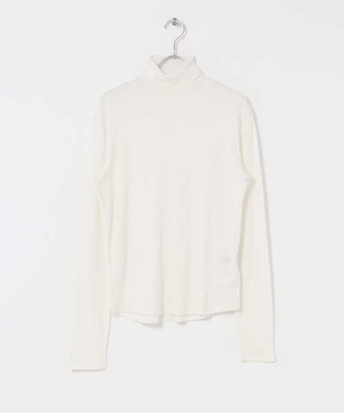 URBAN RESEARCH ROSSO（アーバンリサーチロッソ）の「コットンカシミヤハイネックカットソー（Tシャツ/カットソー・レディース・OFF/GREIGE/NAVY・Free）」の7枚目の写真