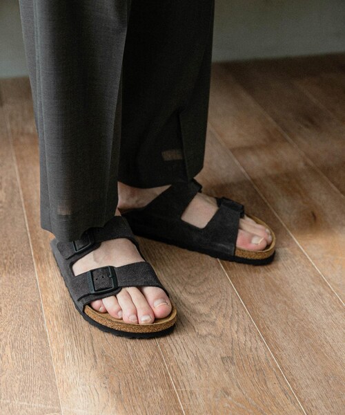 URBAN RESEARCH（アーバンリサーチ）の「BIRKENSTOCK　Exclusive Arizona(Narrow)（サンダル・メンズ・VelvetGrey・39/40/41/42/43/44）」の3枚目の写真