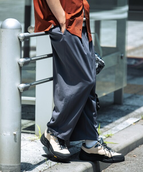 EKAL（エカル）の「『速乾/イージーケア』SMOOTH WOOLYLIKEテーパードパンツ（その他パンツ・メンズ・ライトグレー/チャコール/ネイビー・M/L）」の16枚目の写真