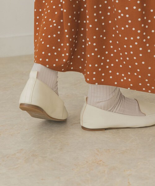 RODE SKO（ロデスコ）の「『MADE IN JAPAN』ELKE やわらかスリッポン（スリッポン・レディース・MILK TEA/PISTACHIO/IVORY/BLACK/LIGHT GRAY/OFF WHITE/BROWN・36/37/38）」の13枚目の写真