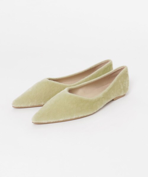 KBF（ケイビーエフ）の「ポインテッドトゥフェイクファーパンプス（パンプス・レディース・NAVY/BEIGE・36/37/38）」の8枚目の写真
