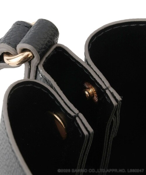 VIS（ビス）の「【HELLO KITTY×VIS】ダブルフェイスハートカットミニショルダーバッグ（ショルダーバッグ・レディース・ブラック/オフホワイト・F）」の22枚目の写真