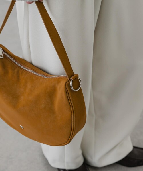 SENSE OF PLACE by URBAN RESEARCH（センスオブプレイスバイアーバンリサーチ）の「2WAYマンドリンバッグ（ショルダーバッグ・レディース・BLACK/BEIGE/CAMEL・One）」の20枚目の写真
