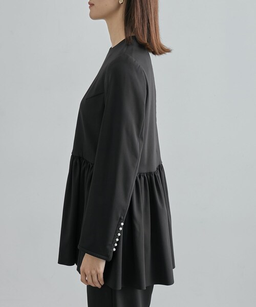ROPE'（ロペ）の「【限定店舗・J'aDoRe限定】エレガンスティアードブラウス（シャツ/ブラウス・レディース・ブラック・38/36）」の10枚目の写真