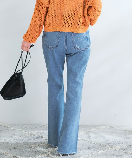 URBAN RESEARCH ROSSO（アーバンリサーチロッソ）の「NEEDBY heritage　BARBARA BOOT CUT DAMAGED（デニムパンツ・レディース・DAMAGELBLU・24/25/26）」の5枚目の写真