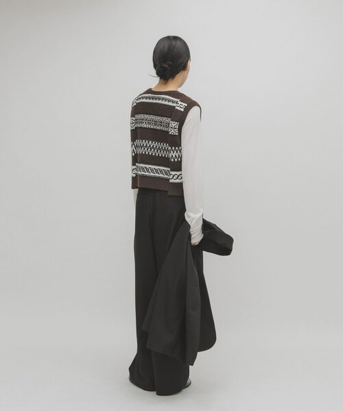 KBF（ケイビーエフ）の「ジャガードリメイクベスト（ベスト・レディース・NAVY/GRAY/BROWN・One）」の22枚目の写真
