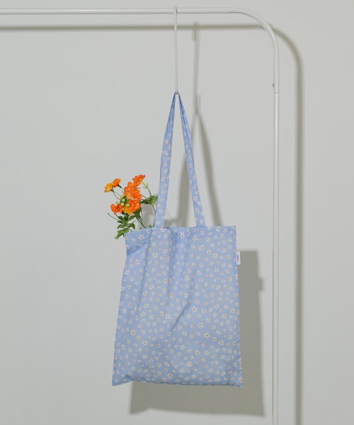 SMELLY（スメリー）の「プリントトートバッグM（トートバッグ・レディース・FLOWER/STRIPE/CHECK/DOT/CHERRY/EMBROIDERY・M）」の7枚目の写真