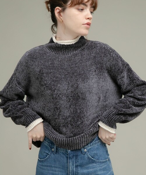 URBAN RESEARCH Sonny Label（アーバンリサーチサニーレーベル）の「モールヤーンハイネックニットプルオーバー（ニット/セーター・レディース・ベージュ/チャコールグレー/ピスタチオ・FREE）」の8枚目の写真