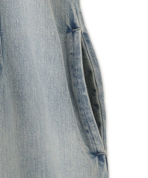 ADAM ET ROPE'（アダムエロペ）の「【AURALEE（オーラリー）】FADED SELVEDGE LIGHT DENIM DRESS（ドレス・レディース・ブルー・1）」の6枚目の写真