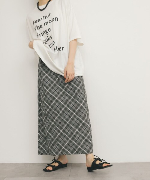 KBF（ケイビーエフ）の「シアーチェックIラインスカート（スカート・レディース・MOSS GRAY/BEIGE/BLUE・one）」の8枚目の写真