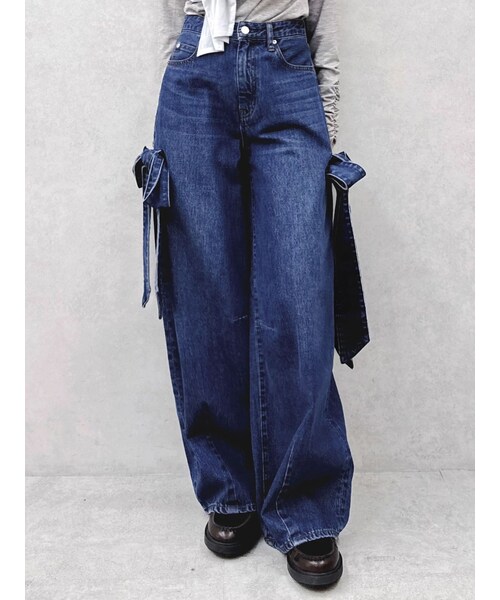dazzlin（ダズリン）の「リボンバレルデニムパンツ（デニムパンツ・レディース・オフホワイト/アイスブルー/インディゴ・S/M）」の7枚目の写真