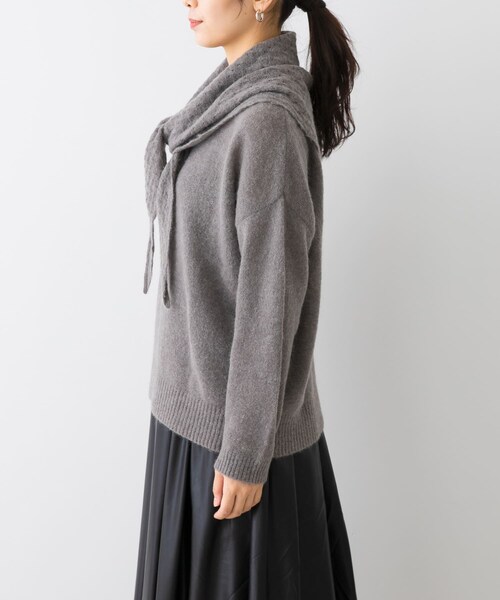 URBAN RESEARCH ROSSO（アーバンリサーチロッソ）の「F by ROSSO　ヘアリーニットプルオーバー+ニットスカーフ（ニット/セーター・レディース・OFF WHITE/BEIGE/GRAY・FREE）」の22枚目の写真