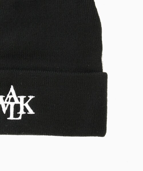 ADAM ET ROPE'（アダムエロペ）の「【WALK IN PARIS/ウォーク イン パリス】Black signature beanie（ニットキャップ/ビーニー・メンズ・ブラック・F）」の3枚目の写真