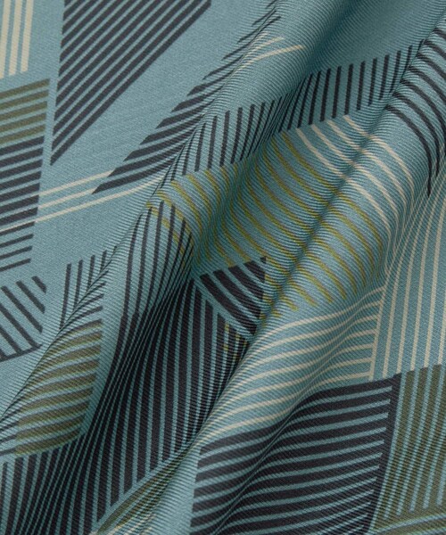 ROPE'（ロペ）の「RモノグラムシルクスカーフS（バンダナ/スカーフ・レディース・ベージュ/ブルー系/レッド・F）」の7枚目の写真