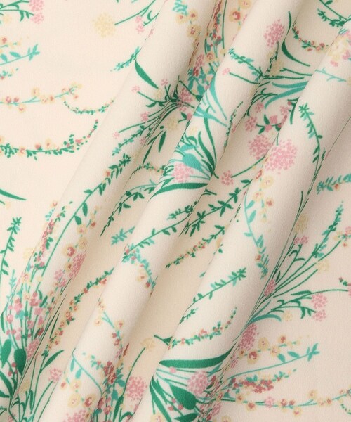 ROPE' PICNIC(ロペピクニック)の「【KIDS/キッズ】ガーデンフラワーキャミワンピース/リンクコーデ(ワンピース・キッズ・ブラック系/ホワイト系・L/M/S)」の16枚目の写真