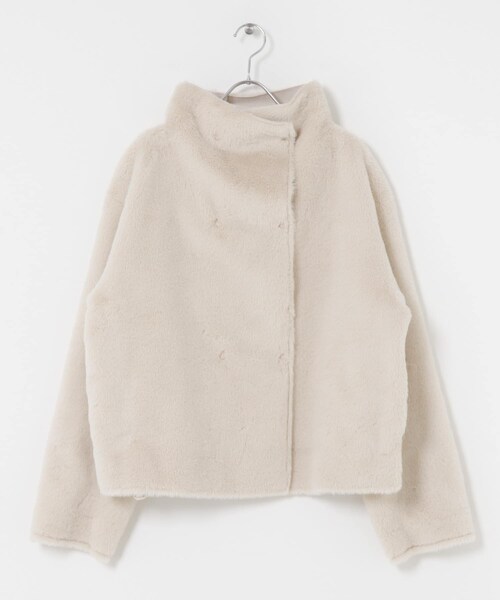 URBAN RESEARCH ROSSO（アーバンリサーチロッソ）の「『WEB/一部店舗限定』リバーシブルファーブルゾン（ブルゾン・レディース・IVORY/BLACK・FREE）」の16枚目の写真