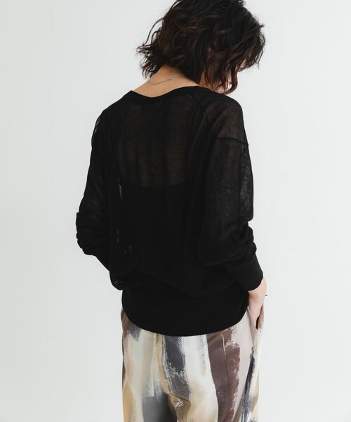 URBAN RESEARCH（アーバンリサーチ）の「カシミヤミックスVネックカーディガン（カーディガン/ボレロ・レディース・GRAY/ORANGE/BLACK・FREE）」の8枚目の写真