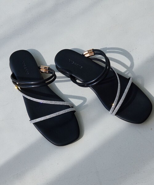 VIS（ビス）の「ラインストーンサンダル/2WAY（サンダル・レディース・ブラック/キナリ・L/M）」の7枚目の写真