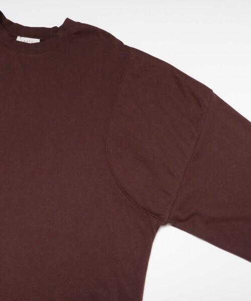 LAATO（ラート）の「PAD LONG TEE（Tシャツ/カットソー・レディース・クローブ/クリーム/セメント・Free）」の10枚目の写真