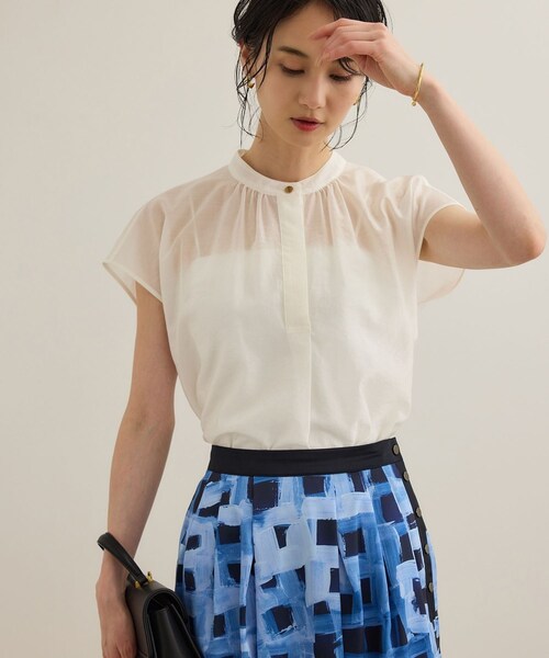 ROPE'（ロペ）の「【洗える】キュプラシルク フレンチスリーブブラウス（シャツ/ブラウス・レディース・ホワイト/ベージュ/ネイビー/ピンク系・F）」の21枚目の写真