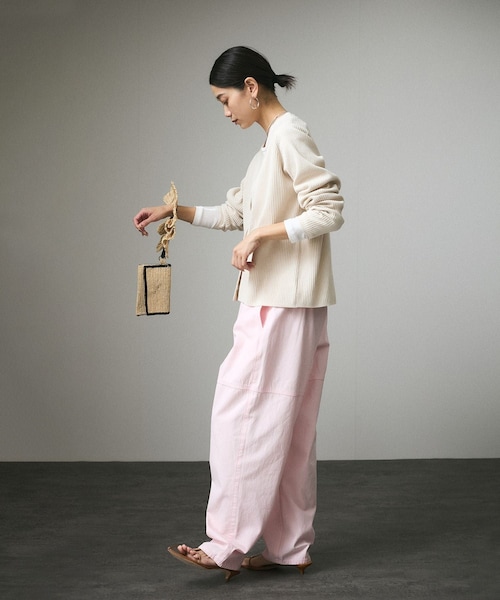 ADAM ET ROPE'（アダムエロペ）の「【J'aDoRe・店舗限定】【MAISON N.H PARIS（メゾンエヌアッシュパリ）】HELOISE - Clutch Bag（ハンドバッグ・レディース・オフホワイト・F）」の9枚目の写真