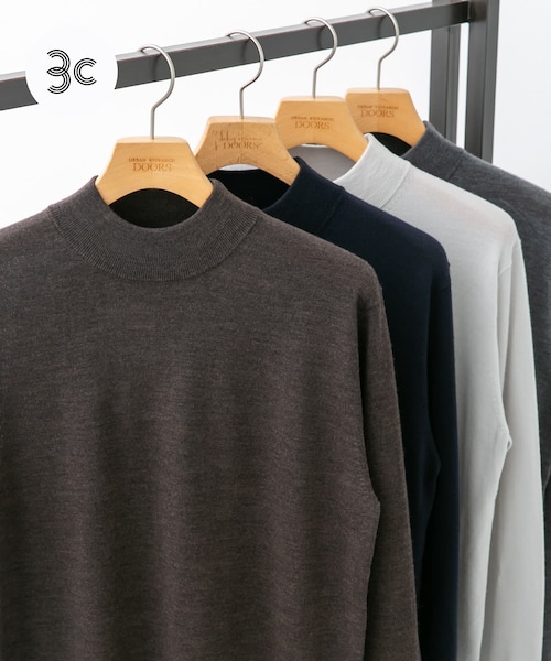 URBAN RESEARCH DOORS（アーバンリサーチドアーズ）の「LIFE STYLE TAILOR　マシンウォッシャブルハイゲージモックニット（シャツ/ブラウス・メンズ・IVORY/NAVY/杢CHARCOAL/杢BROWN・M/L）」の3枚目の写真