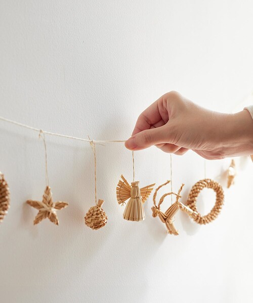 URBAN RESEARCH DOORS(アーバンリサーチドアーズ)の「『WEB限定』shesay ストローガーランド(インテリア雑貨・メンズ・GL/RD・-)」の4枚目の写真