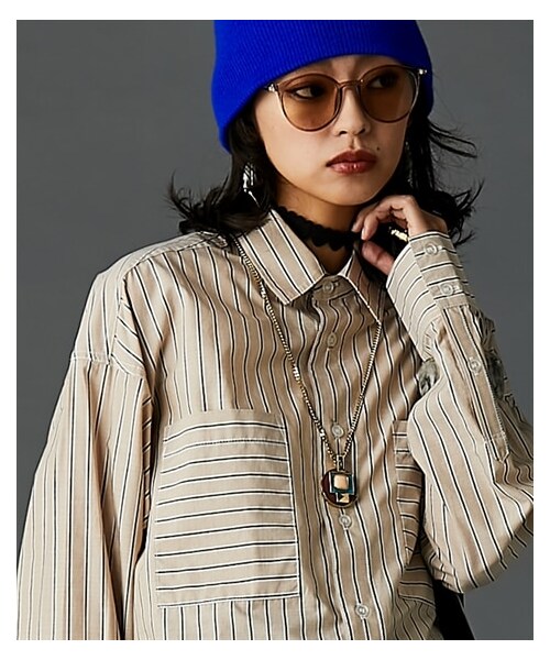 nissen（ニッセン）の「綿100％ストライプビッグシャツ＜大きいサイズ有＞GEVS.（シャツ/ブラウス・レディース・ピンク系ストライプ/ベージュ系ストライプ/ブルー系ストライプ・6L/8L/10L）」の4枚目の写真