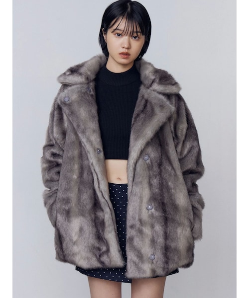 EMODA（エモダ）の「ミディフェイクファーコート（ダウンジャケット/コート・レディース・グレー/ブラウン/ベージュ・F）」の3枚目の写真