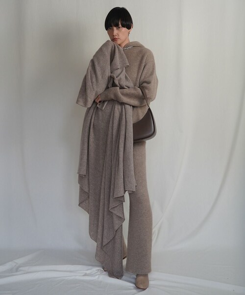 ROPE'(ロペ)の「GWIL CASHMERE PANTS|カシミア100%大判ストール(ストール/ショール・レディース・ブラック/ベージュ・F)」の22枚目の写真