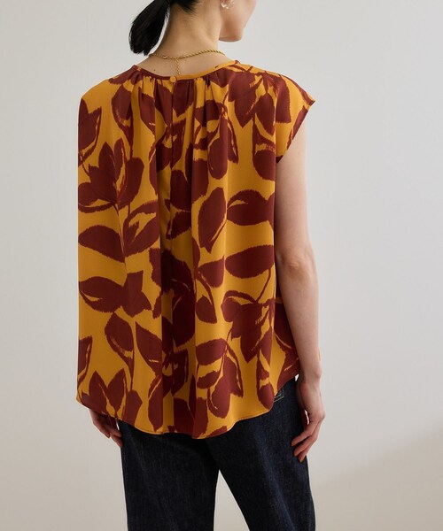 ROPE'（ロペ）の「DEVEAUXジオメトリックフラワーブラウス（シャツ/ブラウス・レディース・ブラック/オレンジ・F）」の13枚目の写真
